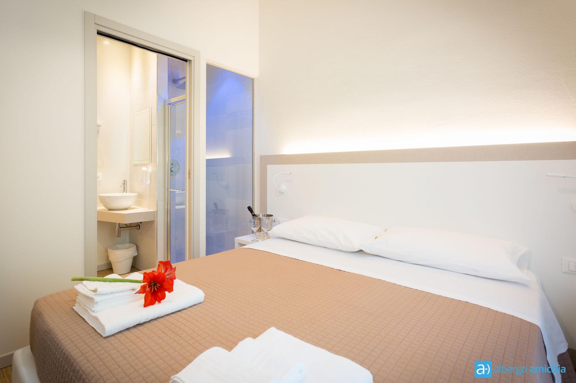 Amicizia Hotel 3*