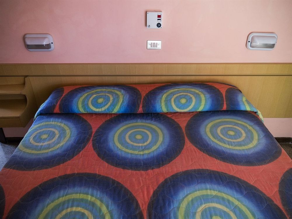 Amicizia Hotel 3*