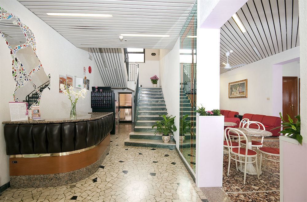 Amicizia Hotel